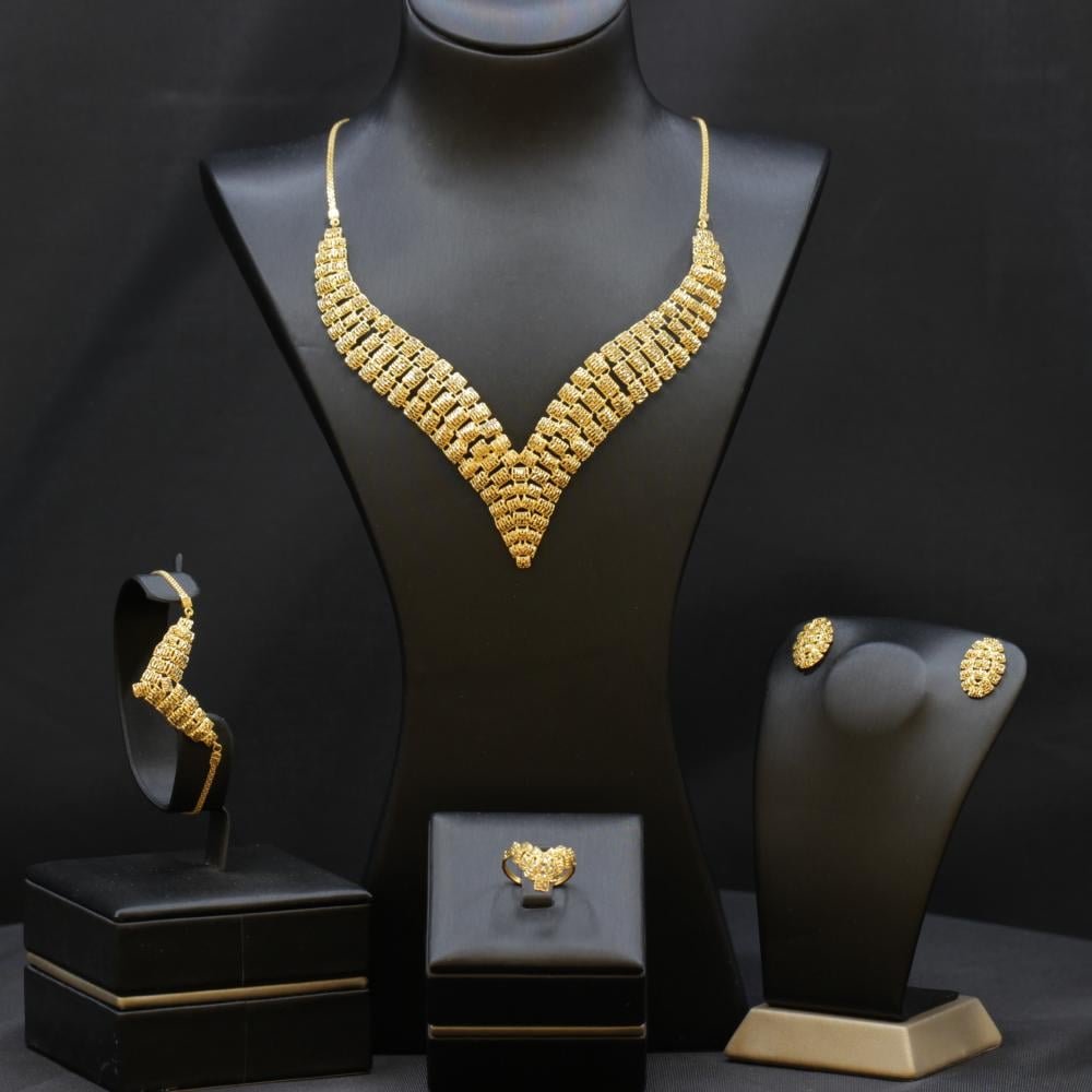 طقم ذهب عيار21